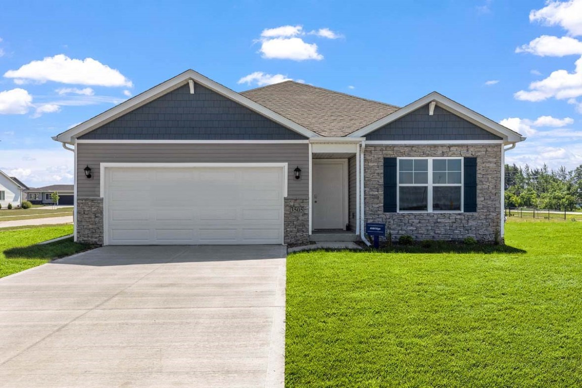 3242 Scanlon Farms Road Coralville IA 52241