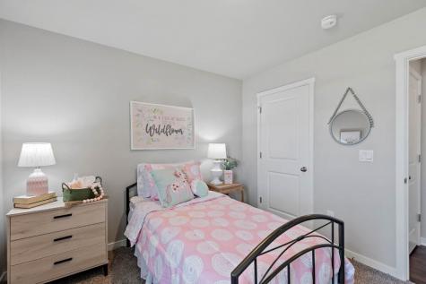 3242 Scanlon Farms Road Coralville IA 52241