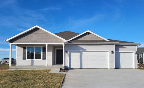 7806 Crossroads Drive SW Cedar Rapids IA 52404