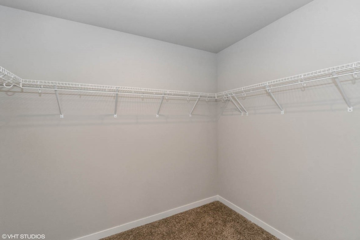 7806 Crossroads Drive SW Cedar Rapids IA 52404