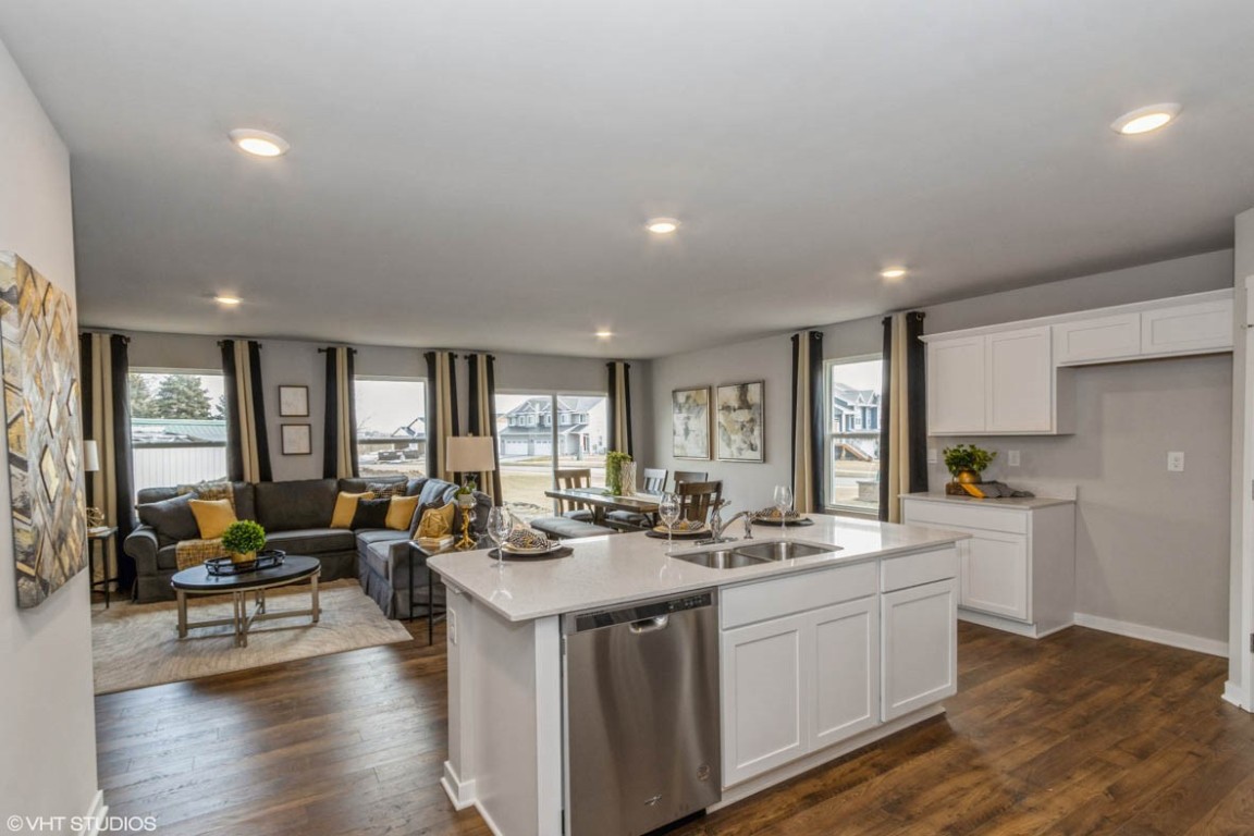 7806 Crossroads Drive SW Cedar Rapids IA 52404