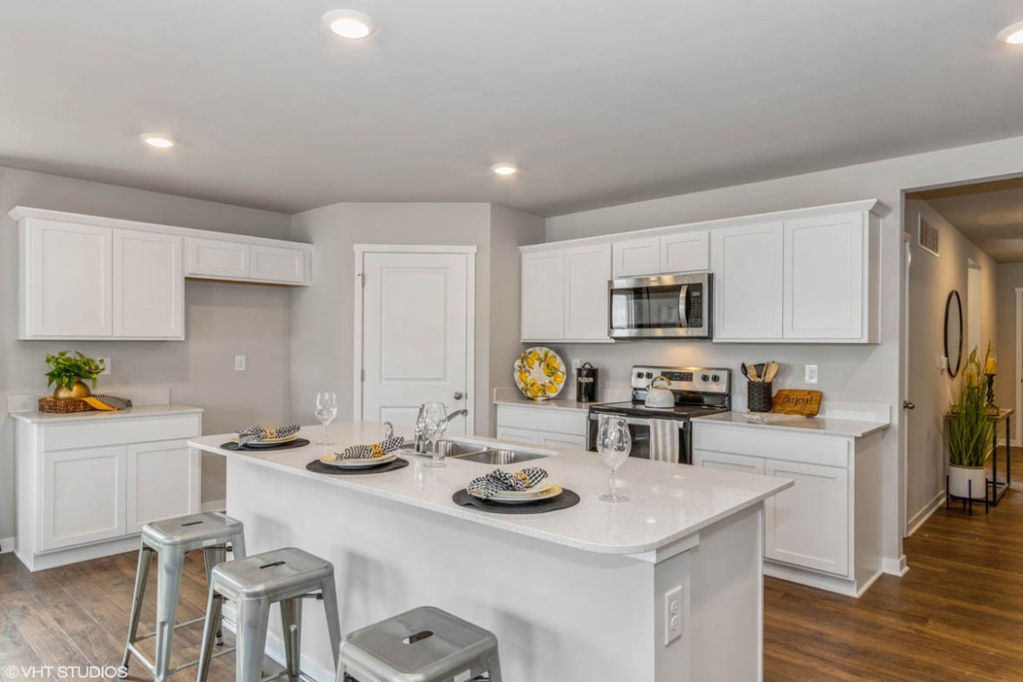 7806 Crossroads Drive SW Cedar Rapids IA 52404